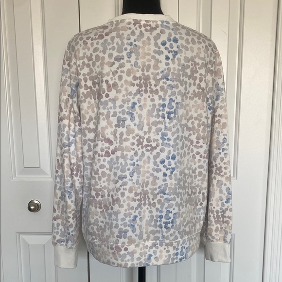 Donating soon! Stars Above Medium Soft Fleece Crewneck Sweatshirt - Picture 3 of 7